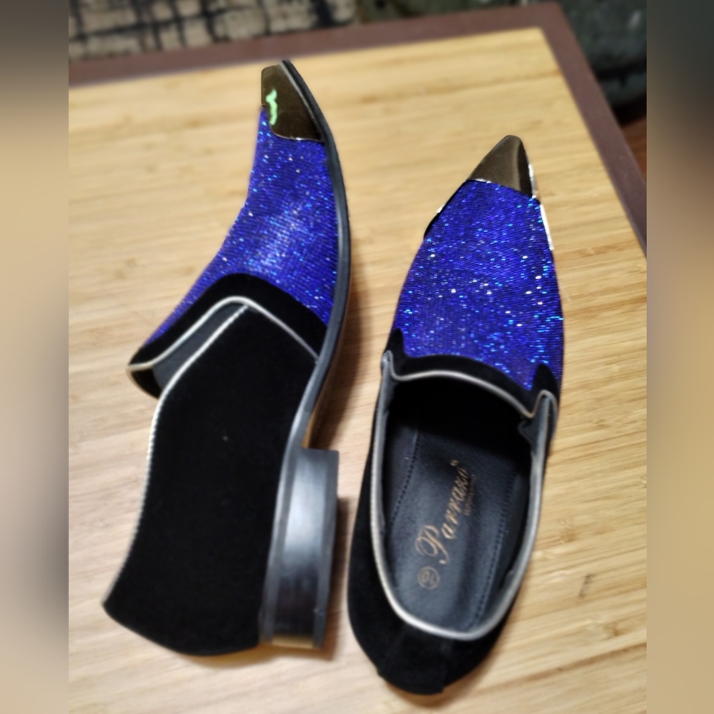 Men's size 10 crystal cobalt dress shoe with chrome metal tip